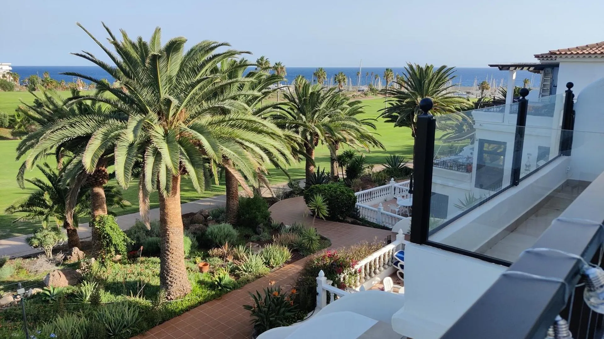 Two Bed Duplex Apartment With Spectacular Views San Miguel de Abona Spanje