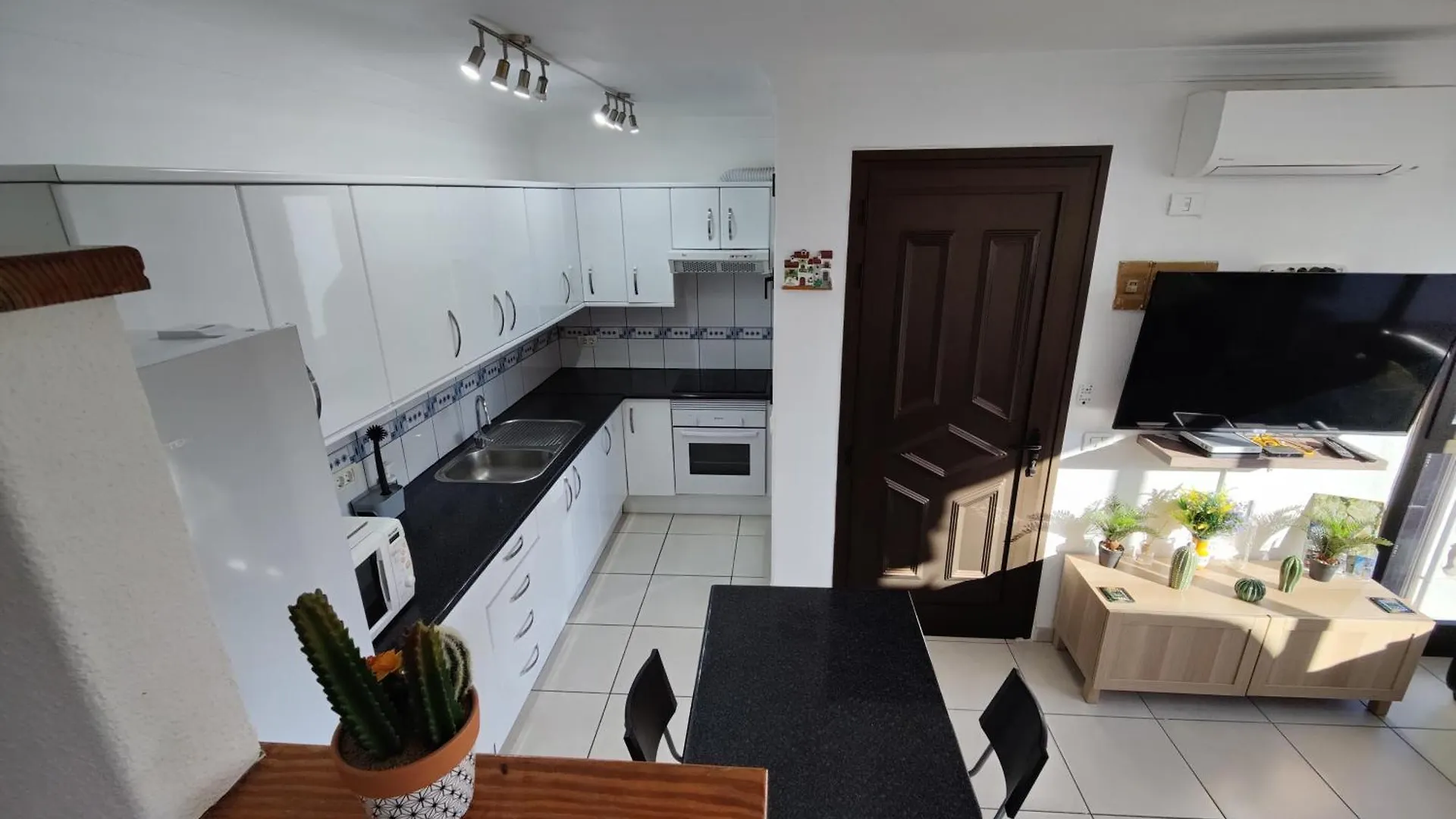 Two Bed Duplex Apartment With Spectacular Views San Miguel de Abona 0*,  Spain